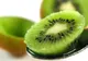 Dovada că până acum ai decojit kiwi greşit. Cum se face cu ajutorul unei linguri 