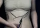 A desenat câteva linii pe abdomen. Rezultatul te va lăsa fără cuvinte. E iluzia optică perfectă