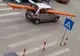 Inedit: cum îşi cară un bărbat din Timişoara ţevile de 5 m cu Matizul