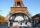 Decizii fără precedent la Paris! Turnul Eiffel și Muzeul Luvru se închid