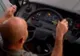 Cum e sfidată legea antifumat. Se fumează în autobuz. VIDEO