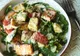 Salată cu tofu, grepfruit şi avocado: un deliciu vegetarian căruia nu-i poţi rezista!
