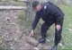 Descoperire halucinantă la un centru de colectare a fierului vechi. Pericol de explozie