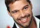 Cât a plătit o braziliancă pentru a-l săruta pe Ricky Martin! Suma colosală