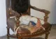 A primit gratis un scaun vechi. Nu se aştepta: A ÎNCREMENIT când a văzut ce se află în căptuşeală