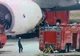 Avion cu 319 oameni la bord, EVACUAT de urgenţă, după ce unul dintre motoare a luat foc