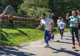 Iohannis, în ipostază inedită. A venit pe bicicletă să-şi încurajeze soţia la Semimaratonul Sibiului