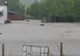 Imagini dramatice. Maşini luate de viitură pe DN7, pe Valea Oltului