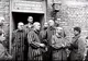 Ce secret ascundea cana unui fost prizonier de la Auschwitz. Muzeografii au fost șocați