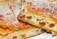 Cum faci cea mai bună plăcintă cu brânză dulce. Ingredientul secret care face diferenţa