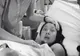 E cea mai sinceră reacţie: imediat după naştere, asistenta a anunţat mama că.... FOTO VIRAL