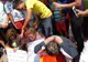 Fotografiile care au revoltat lumea. Profesorii, umiliţi public: i-au dus în faţa tuturor şi...