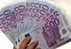 Românii care se întorc în țară ar putea primi până la 50.000 de euro pentru a-și deschide o afacere