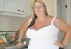 După divorţ a slăbit 60 de kilograme, apoi şi-a găsit un iubit cu 12 ani mai tânăr. Cum arată acum 
