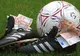 Fenomen ciudat în fotbal: o echipă de tradiţie a promovat din liga a III-a direct în prima divizie