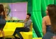 Moment penibil la TV! A vrut să seducă publicul cu un dans, dar fermoarul a cedat. Ce a urmat, IREAL
