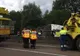 Accident teribil: un autobuz plin cu elevi s-a răsturnat pe autostradă. 15 răniți