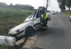 Accident grav, cu 5 răniţi, la Iaşi. Unul dintre şoferi schimba o roată: maşina, distrusă FOTO
