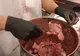 Cum se fac rujurile: imagini inedite dintr-o fabrică de cosmetice!