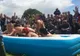 Orgii sexuale în aer liber într-o zonă rurală din UK. 700 de femei și bărbați i-au șocat pe săteni