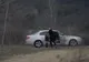 Şi-a dus fetiţa pe un câmp şi a lăsat-o acolo. Povestea care emoţionează pe oricine! VIDEO