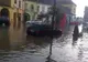 Centrul orașului Sighișoara, inundat după o ploaie torențială. Patru străzi, sub ape