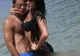 Erau atracţia plajei la Venus.El, cu muşchi, ea, sexy.S-au uitat la picioarele ei, au leşinat de râs
