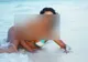 O recunoşti? O româncă celebră, apariţie senzaţională pe plajă, la 47 de ani