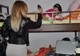 Echipa de filmare a intrat din greşeală într-o cameră de cămin studenţesc. I-a surprins în direct...