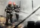 Incendiu în Pantelimon. O casă a luat foc. Pompierii s-au deplasat de urgenţă