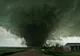 Scene ca în filmele despre APOCALIPSĂ! O tornadă a făcut ravagii în Rusia 