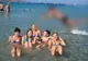 Era ultima zi la mare. Au făcut unica fotografie de familie.S-au uitat la poză, au PLÂNS.A DISTRUS-O