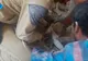 Imagini emoţionante. Doi copii, salvaţi de sub dărâmăturile din Aleppo - FOTO şi VIDEO