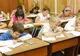Masă caldă pentru elevi. Şcolile s-au trezit incluse în proiect fără să ştie: "Nu avem săli de mese"