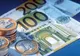 Toţi copiii din România născuţi în ultimii 5 ani trebuie să primească de la stat 500 de euro