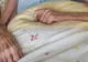 O bătrână a murit în azil. În camera ei, îngrijitoarele au descoperit ceva tulburător