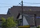 O familie din Brăila trăieşte cu stâlpul în mijlocul casei 