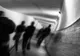 Fenomen STRANIU. Au început să aibă halucinaţii în mod misterios. Afecţiunea,transmisă prin atingere