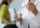 La un pas de moarte din cauza medicilor! Ce obiect au uitat în ea, după o operație ginecologică
