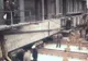 Un bloc de 3.100 de tone, mutat pe roţi, cu locatarii înăuntru. S-a întâmplat în Bucureşti, în 1983