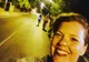 Femeia din imagine a murit după ce și-a făcut acest selfie. Detaliul care arată cauza decesului