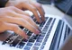 O familie de refugiați își vinde fiica online într-un anunț cutremurător. Polițiștii, șocați