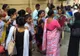 HAOS la bancomatele din India. Cozi imense după ce Guvernul a luat o decizie-șoc