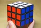 Un robot a reușit să rezolve cubul lui Rubik în mai puţin de o secundă