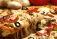 Cea mai delicioasă pizza de casă. Secretul prin care poţi să faci blatul ca la restaurant 