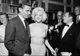 Rochia pe care Marilyn Monroe a purtat-o la ziua lui Kennedy, vândută cu o sumă colosală 