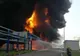 40 de morți după explozia unui camion-cisternă pe o autostradă