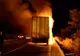 Un TIR cu lemne a luat foc pe A2. Circulaţia a fost închisă pe sensul spre Constanţa