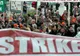 Grecii au intrat în grevă naţională. Transporturile publice sunt date peste cap
