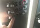 Revoltător: o educatoare uită un copil de doi ani de la creşă în LIFT. Reacţia copilului - VIDEO
